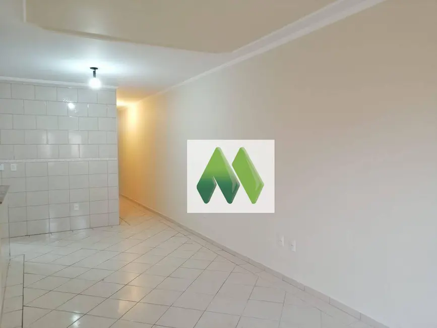 Foto 4 de Casa com 2 quartos à venda, 180m2 em Parque Residencial Primavera, Botucatu - SP