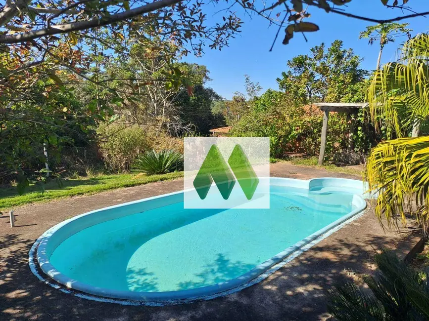 Foto 4 de Chácara com 2 quartos à venda, 2050m2 em Chácara Recreio Vista Alegre, Botucatu - SP