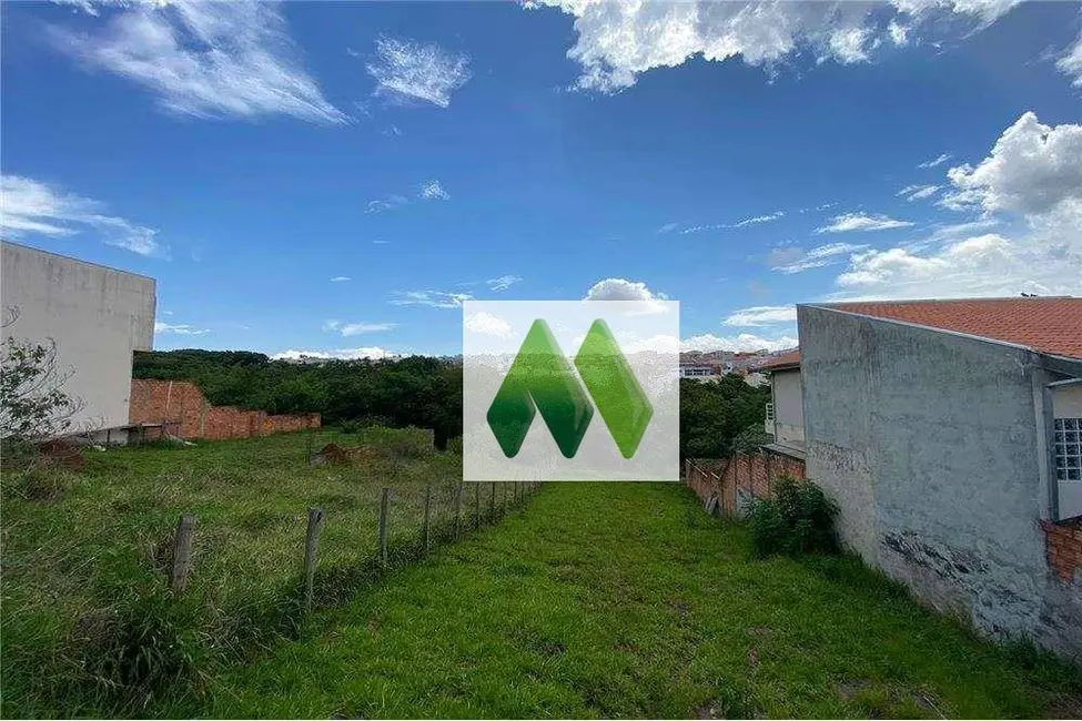 Foto 4 de Terreno / Lote à venda, 350m2 em Jardim Itália, Botucatu - SP
