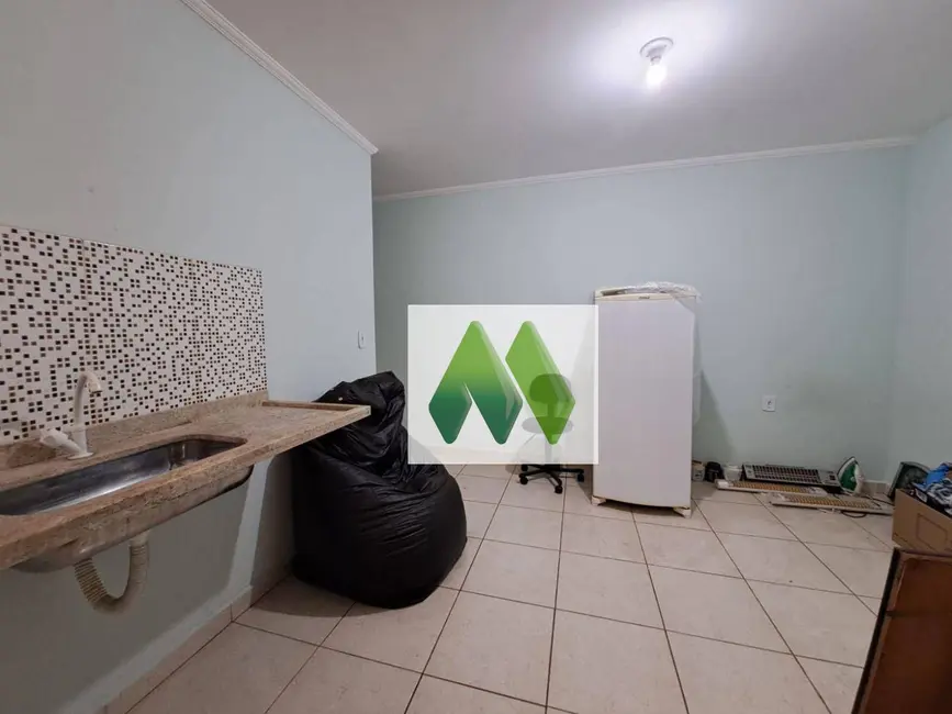 Foto 8 de Casa com 2 quartos à venda, 125m2 em Jardim Itamarati, Botucatu - SP