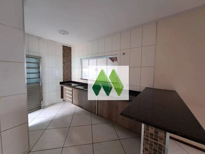 Casa com 2 quartos à venda, 171m2 em Jardim Itamarati, Botucatu - SP - imagem 8 Foto 8 de Casa com 2 quartos à venda, 171m2 em Jardim Itamarati, Botucatu - SP