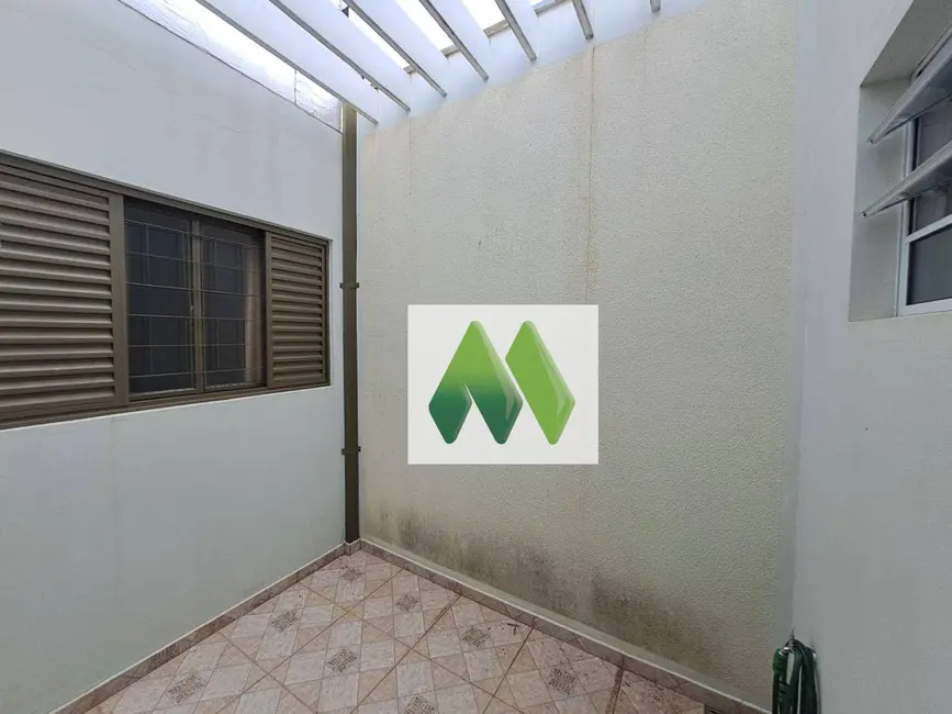 Casa com 2 quartos à venda, 144m2 em Jardim Paraíso II, Botucatu - SP - imagem 7 Foto 7 de Casa com 2 quartos à venda, 144m2 em Jardim Paraíso II, Botucatu - SP