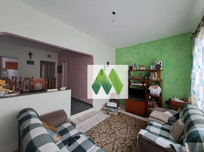 Foto 5 de Casa com 3 quartos à venda, 200m2 em Conjunto Habitacional Humberto Popolo, Botucatu - SP