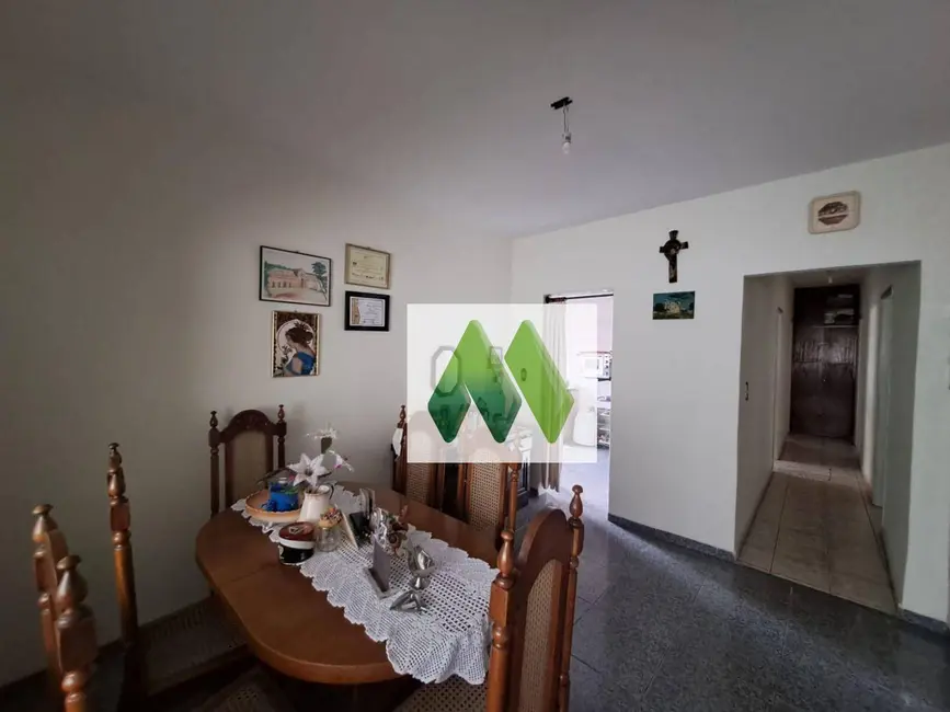 Foto 7 de Casa com 3 quartos à venda, 200m2 em Conjunto Habitacional Humberto Popolo, Botucatu - SP