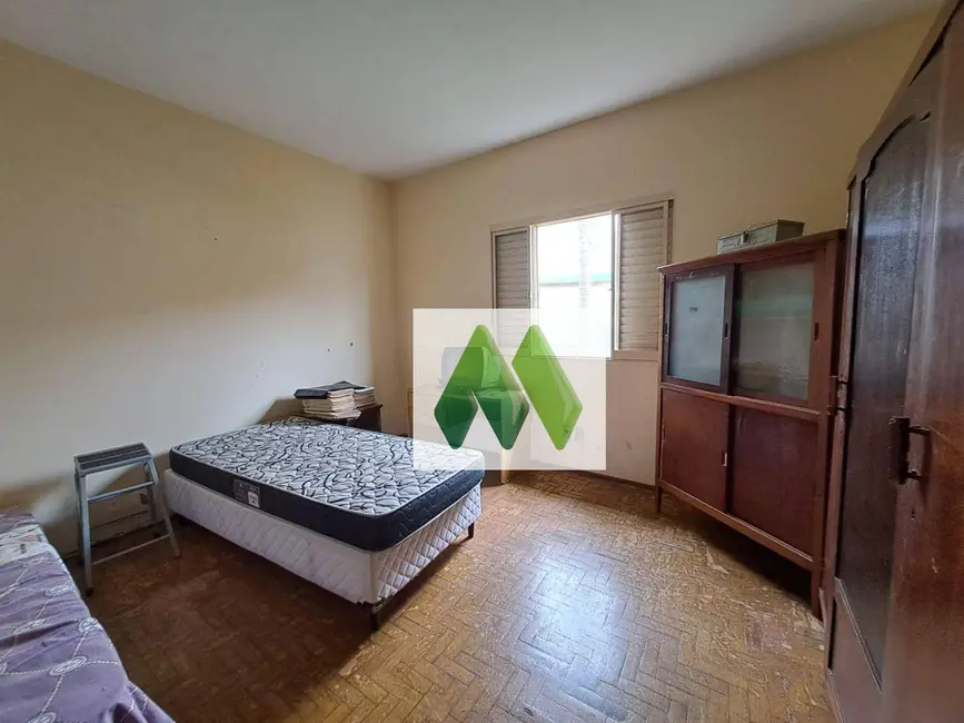 Foto 6 de Casa com 3 quartos à venda, 360m2 em Jardim Paraíso, Botucatu - SP