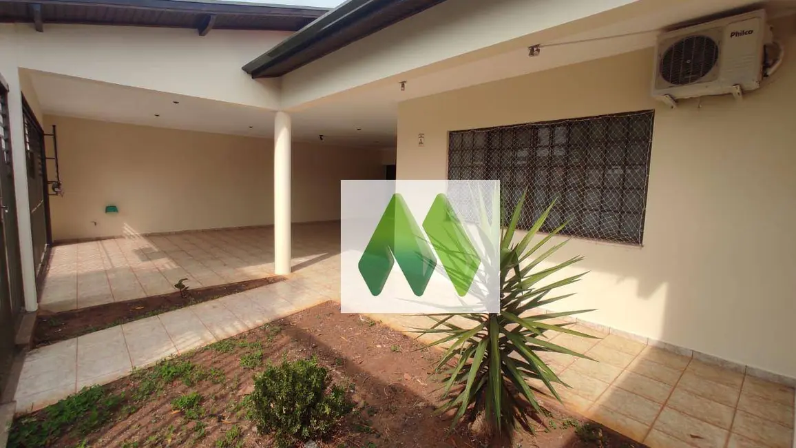Foto 2 de Casa com 4 quartos à venda, 360m2 em Jardim Paraíso II, Botucatu - SP