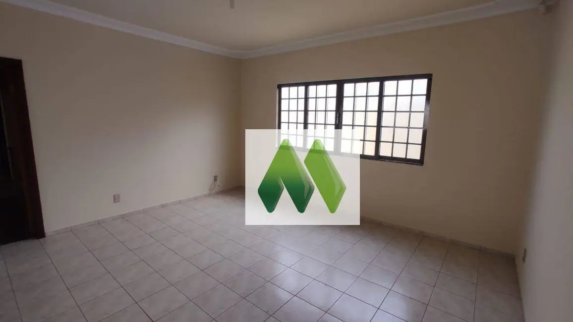 Foto 5 de Casa com 4 quartos à venda, 360m2 em Jardim Paraíso II, Botucatu - SP