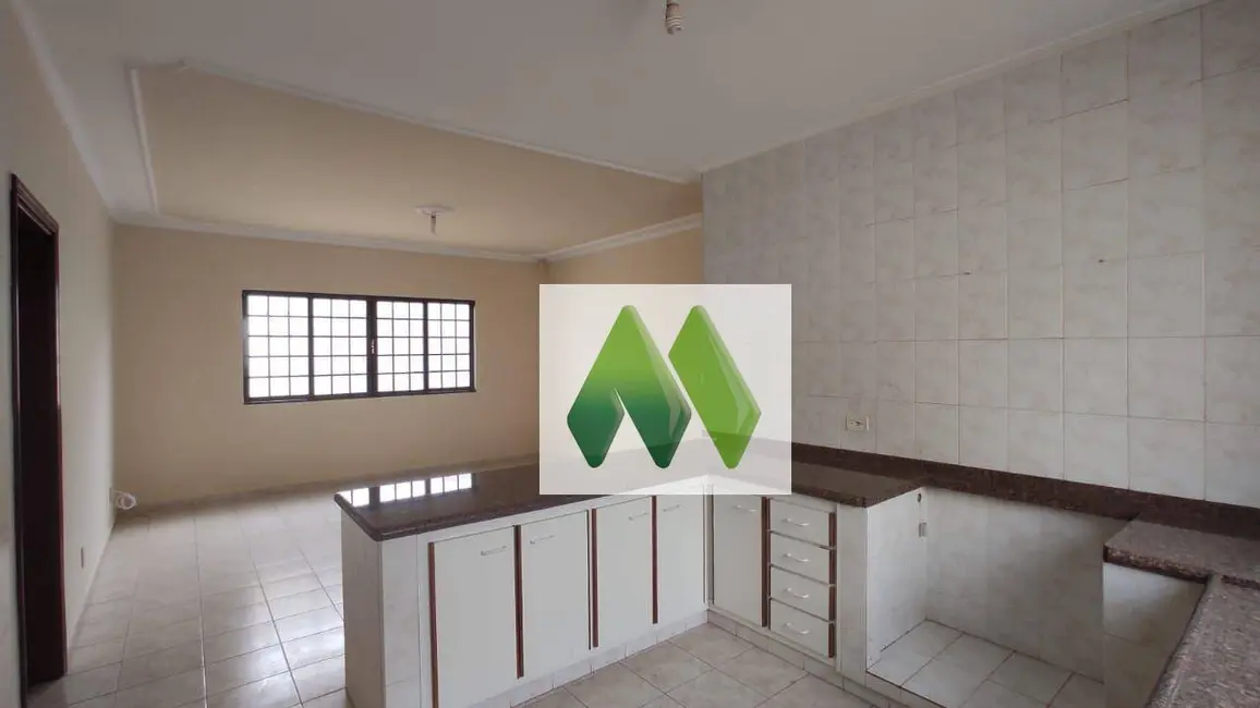 Foto 6 de Casa com 4 quartos à venda, 360m2 em Jardim Paraíso II, Botucatu - SP