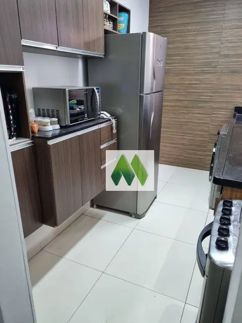 Foto 6 de Apartamento com 2 quartos à venda, 45m2 em Jardim Paraíso, Botucatu - SP