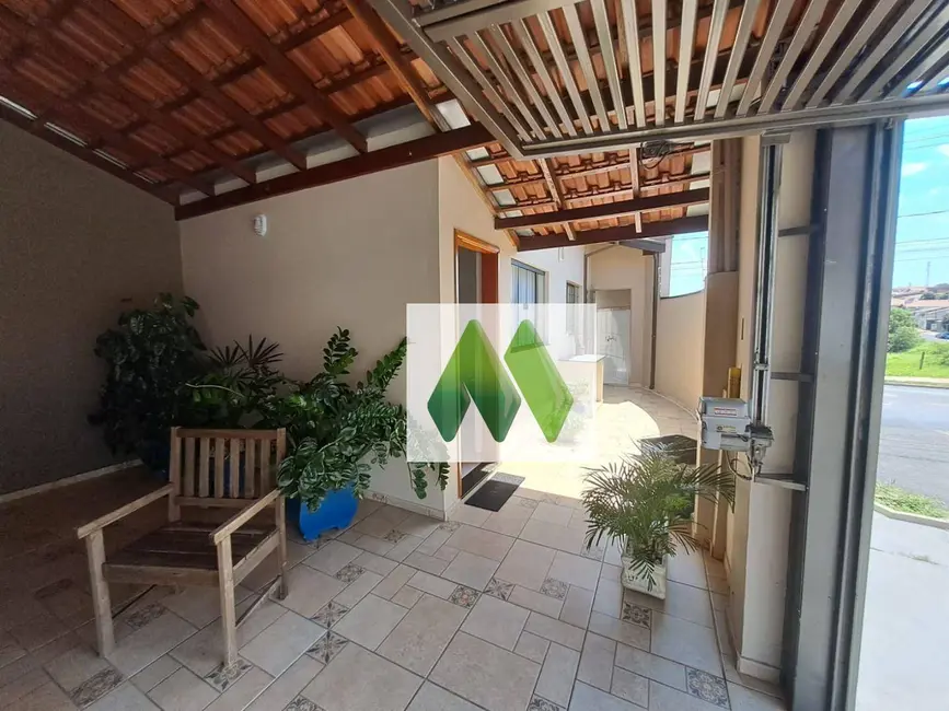Foto 5 de Casa com 3 quartos à venda, 151m2 em Jardim Panorama, Botucatu - SP