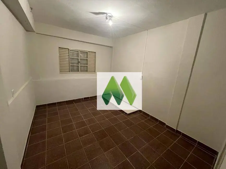 Foto 6 de Casa com 3 quartos à venda em Conjunto Habitacional Humberto Popolo, Botucatu - SP