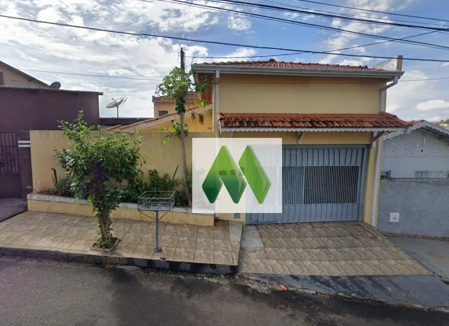 Foto 1 de Casa com 3 quartos à venda, 207m2 em Centro, Botucatu - SP