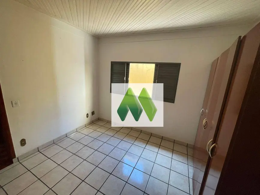 Foto 7 de Casa com 3 quartos à venda, 207m2 em Centro, Botucatu - SP