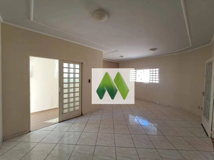 Casa com 3 quartos à venda, 280m2 em Jardim Flamboyant, Botucatu - SP - imagem 6 Foto 6 de Casa com 3 quartos à venda, 280m2 em Jardim Flamboyant, Botucatu - SP