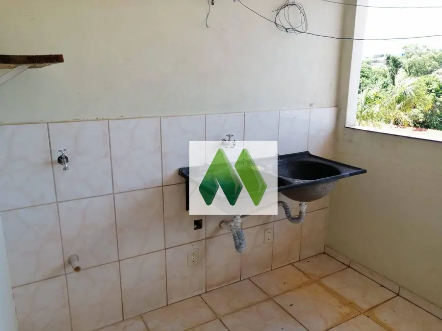 Foto 21 de Loja para alugar em Jardim Itamarati, Botucatu - SP