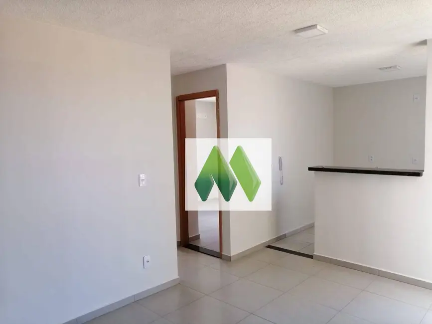 Foto 3 de Apartamento com 2 quartos à venda, 39m2 em Vila Paulista, Botucatu - SP