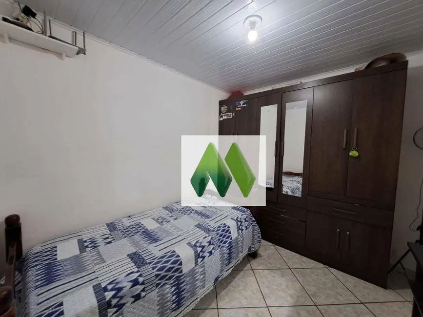 Foto 6 de Casa com 4 quartos à venda, 189m2 em Conjunto Habitacional Antonio Hermínio Delevedove, Botucatu - SP