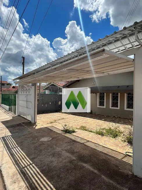 Foto 2 de Casa com 3 quartos à venda, 271m2 em Vila Pinheiro Machado, Botucatu - SP