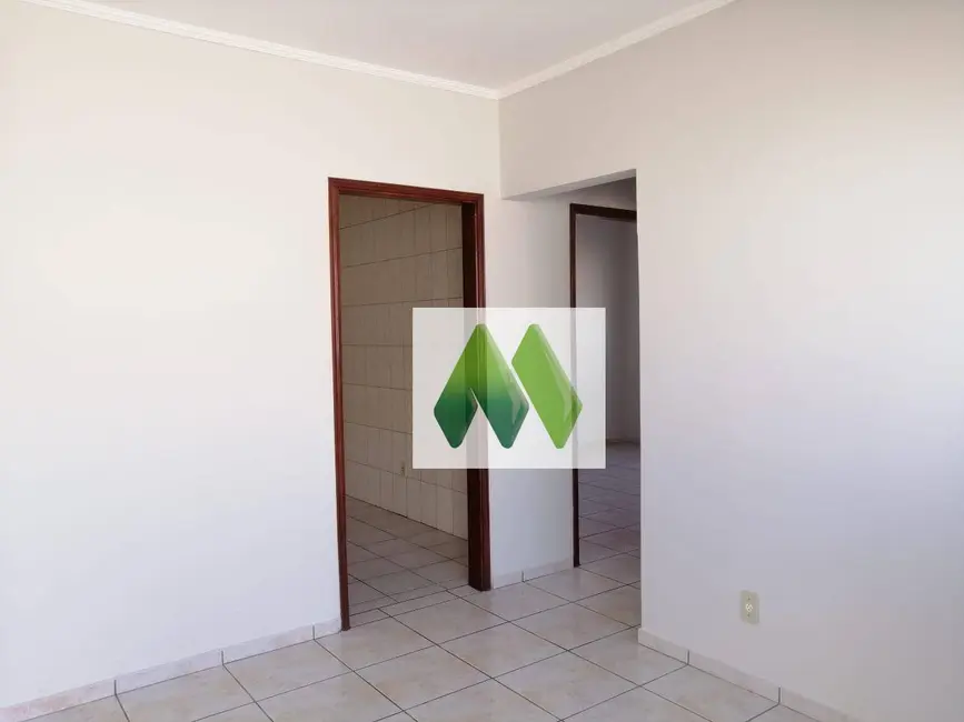 Foto 1 de Apartamento com 2 quartos para alugar em Vila Paulista, Botucatu - SP