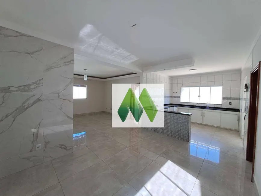 Casa com 3 quartos à venda, 308m2 em Jardim Flamboyant, Botucatu - SP - imagem 8 Foto 8 de Casa com 3 quartos à venda, 308m2 em Jardim Flamboyant, Botucatu - SP