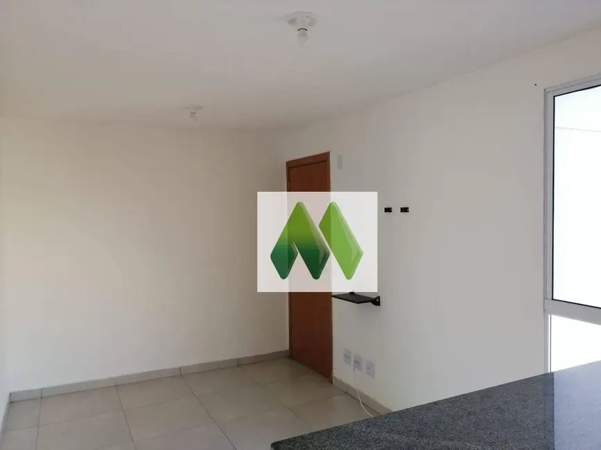 Apartamento com 2 quartos para alugar em Vila Paulista, Botucatu - SP - imagem 3 Foto 3 de Apartamento com 2 quartos para alugar em Vila Paulista, Botucatu - SP