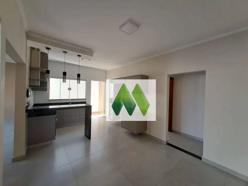 Foto 8 de Casa com 3 quartos à venda em Jardim Itamarati, Botucatu - SP