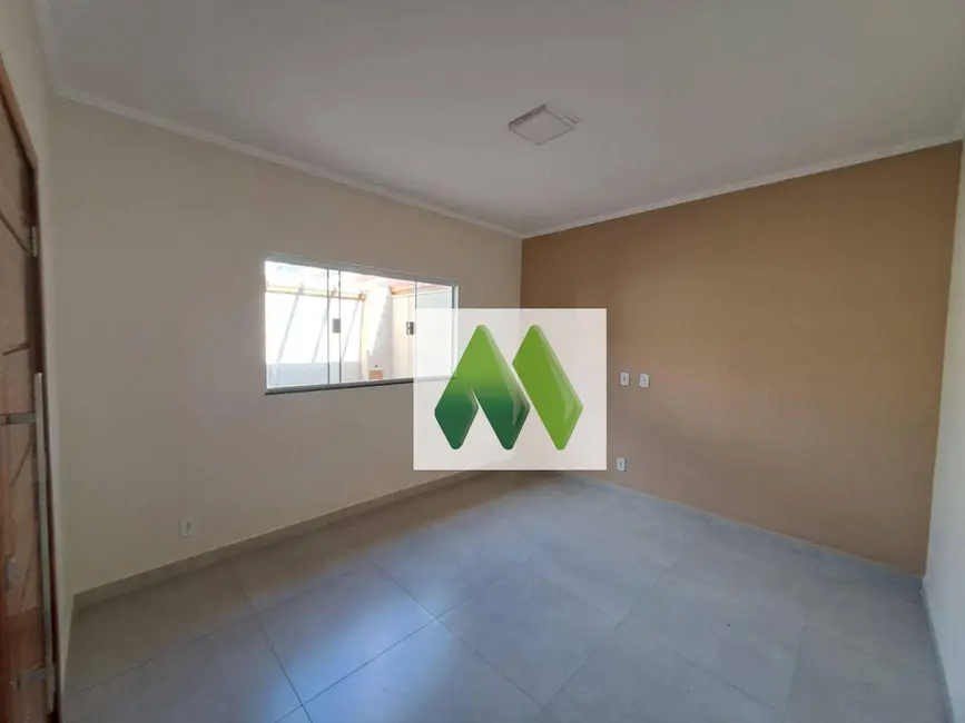 Foto 6 de Casa com 3 quartos à venda em Jardim Itamarati, Botucatu - SP