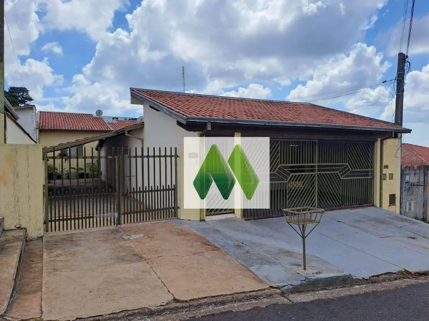 Foto 2 de Casa com 3 quartos à venda, 300m2 em Altos do Paraíso, Botucatu - SP