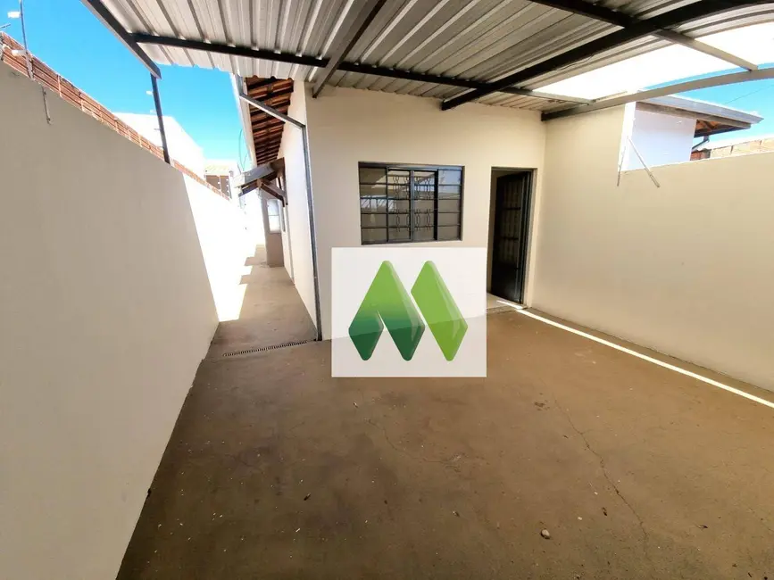 Casa com 2 quartos à venda, 125m2 em Jardim Monte Mor, Botucatu - SP - imagem 3 Foto 3 de Casa com 2 quartos à venda, 125m2 em Jardim Monte Mor, Botucatu - SP