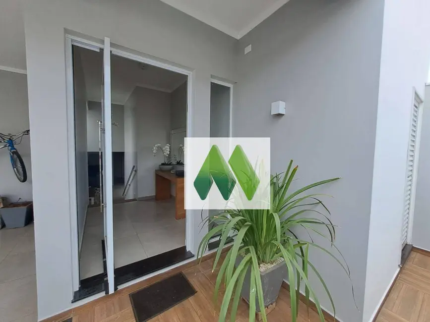 Casa com 2 quartos à venda, 250m2 em Altos do Paraíso, Botucatu - SP - imagem 4 Foto 4 de Casa com 2 quartos à venda, 250m2 em Altos do Paraíso, Botucatu - SP