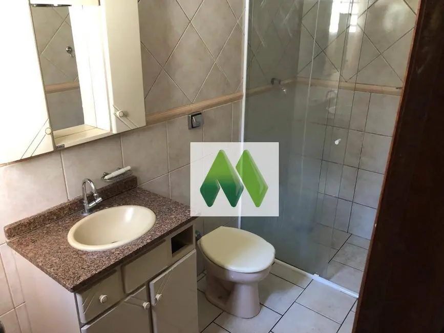 Foto 9 de Casa com 3 quartos à venda, 200m2 em Conjunto Habitacional Humberto Popolo, Botucatu - SP