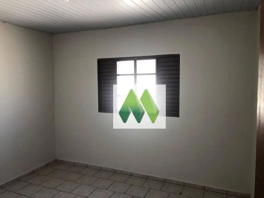 Foto 5 de Casa com 3 quartos à venda, 200m2 em Conjunto Habitacional Humberto Popolo, Botucatu - SP