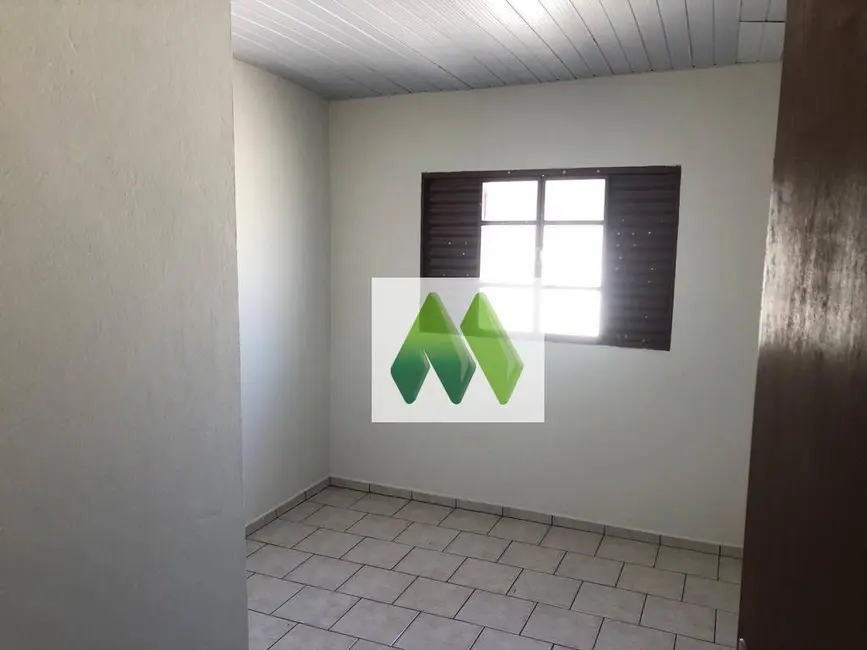 Foto 7 de Casa com 3 quartos à venda, 200m2 em Conjunto Habitacional Humberto Popolo, Botucatu - SP
