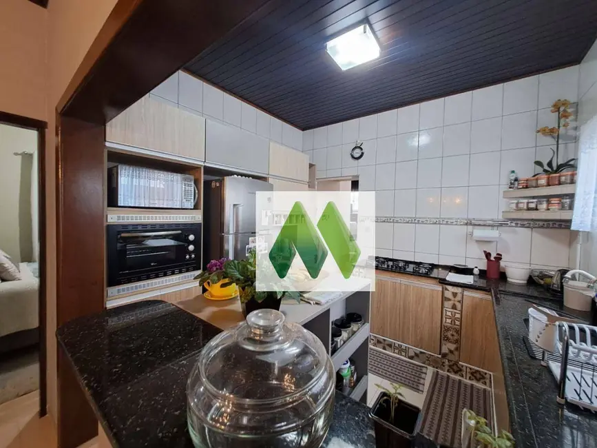 Foto 9 de Casa com 3 quartos à venda, 360m2 em Vila Maria, Botucatu - SP