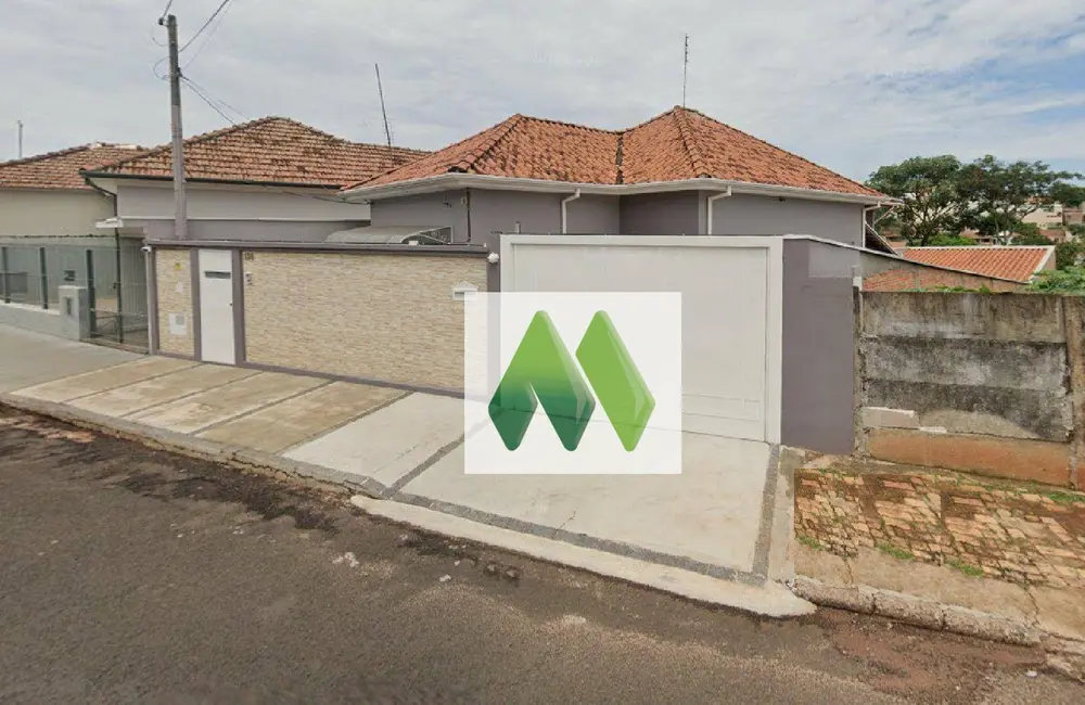 Foto 2 de Casa com 3 quartos à venda, 360m2 em Vila Maria, Botucatu - SP