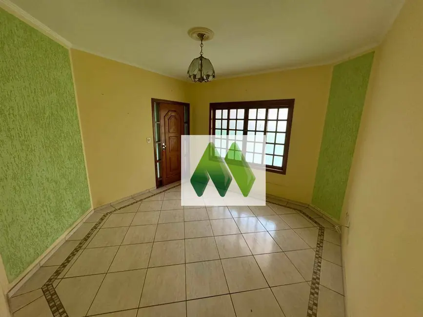 Foto 6 de Casa com 3 quartos à venda, 250m2 em Jardim Continental, Botucatu - SP