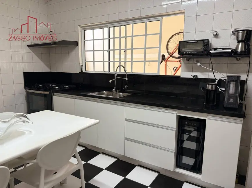 Foto 7 de Casa de Condomínio com 3 quartos à venda, 200m2 em Chácara Nossa Senhora do Bom Conselho, São Paulo - SP