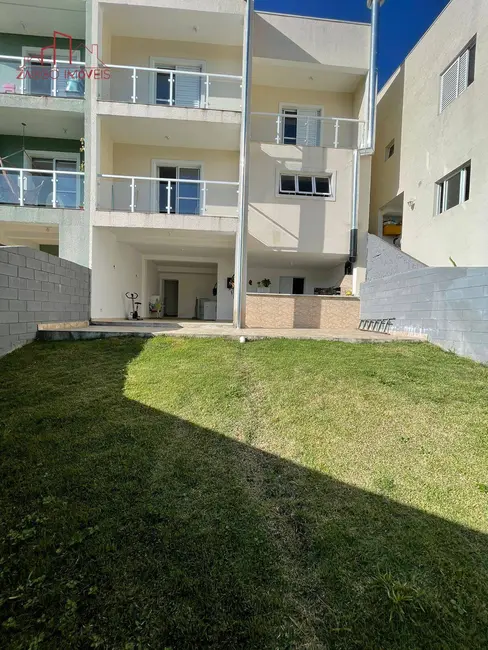 Foto 6 de Casa com 4 quartos à venda, 196m2 em Jardim Rio das Pedras, Cotia - SP