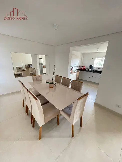 Foto 9 de Casa com 4 quartos à venda, 196m2 em Jardim Rio das Pedras, Cotia - SP