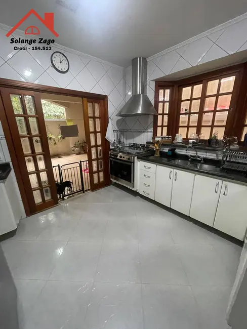 Foto 4 de Casa com 4 quartos à venda, 205m2 em Chácara Nossa Senhora do Bom Conselho, São Paulo - SP