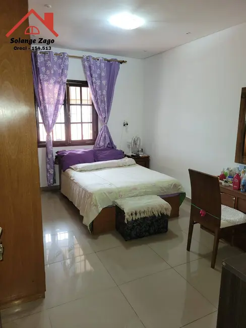 Foto 9 de Casa com 2 quartos à venda, 200m2 em Jardim Iracema, São Paulo - SP