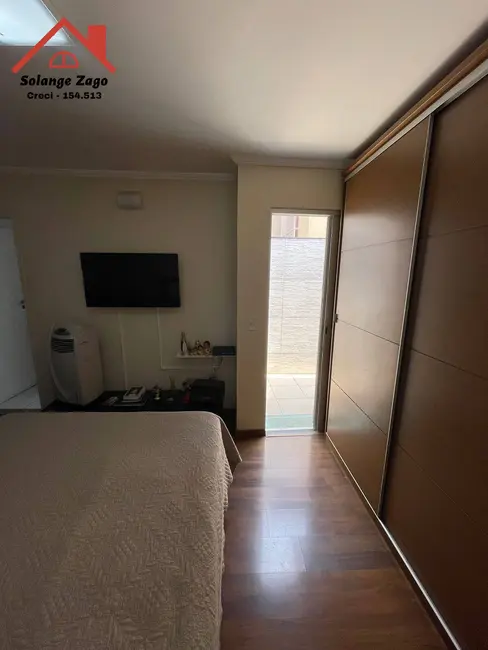 Foto 8 de Casa com 4 quartos à venda, 168m2 em Vila das Belezas, São Paulo - SP