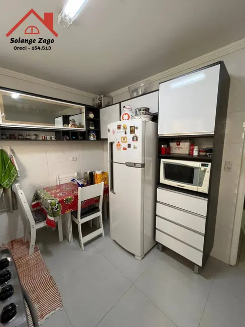 Casa com 2 quartos à venda, 69m2 em Jardim Dom José, São Paulo - SP - imagem 3 Foto 3 de Casa com 2 quartos à venda, 69m2 em Jardim Dom José, São Paulo - SP