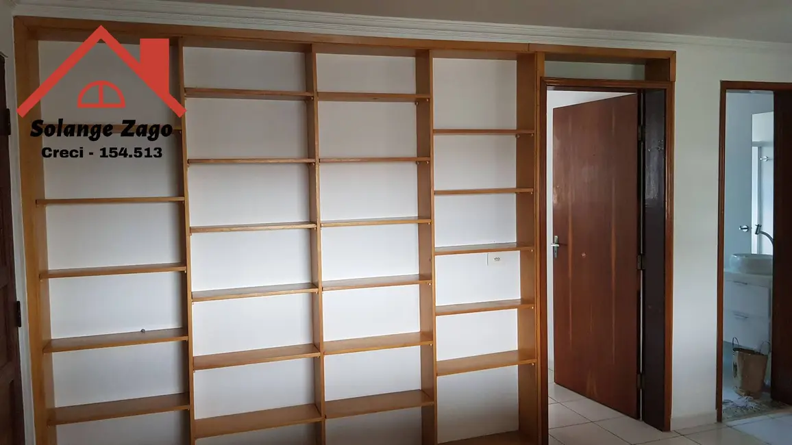 Casa com 7 quartos à venda, 264m2 em Guarapiranga, São Paulo - SP - imagem 4 Foto 4 de Casa com 7 quartos à venda, 264m2 em Guarapiranga, São Paulo - SP