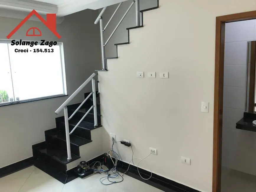 Foto 3 de Casa com 2 quartos à venda, 110m2 em Jardim Lallo, São Paulo - SP