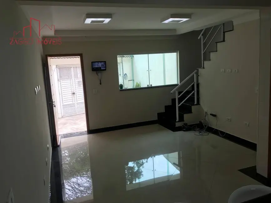 Foto 1 de Casa com 2 quartos à venda, 110m2 em Jardim Lallo, São Paulo - SP