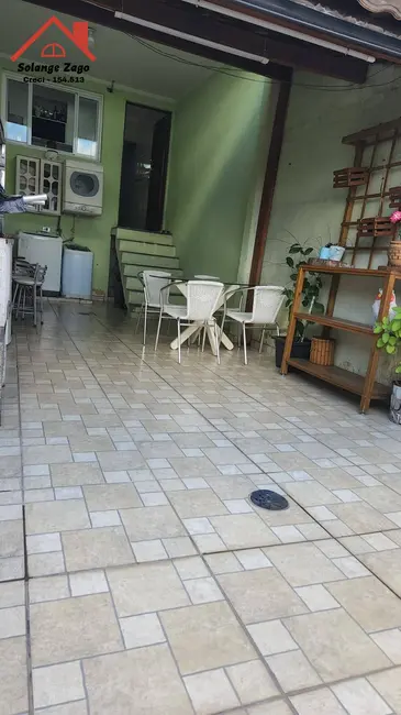 Foto 7 de Casa com 2 quartos à venda, 220m2 em Jardim Oliveiras, Taboao Da Serra - SP