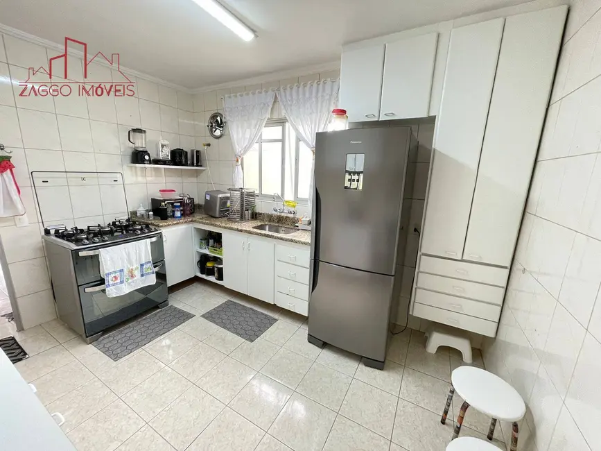 Foto 5 de Casa com 3 quartos à venda, 162m2 em Jardim Ana Maria, São Paulo - SP