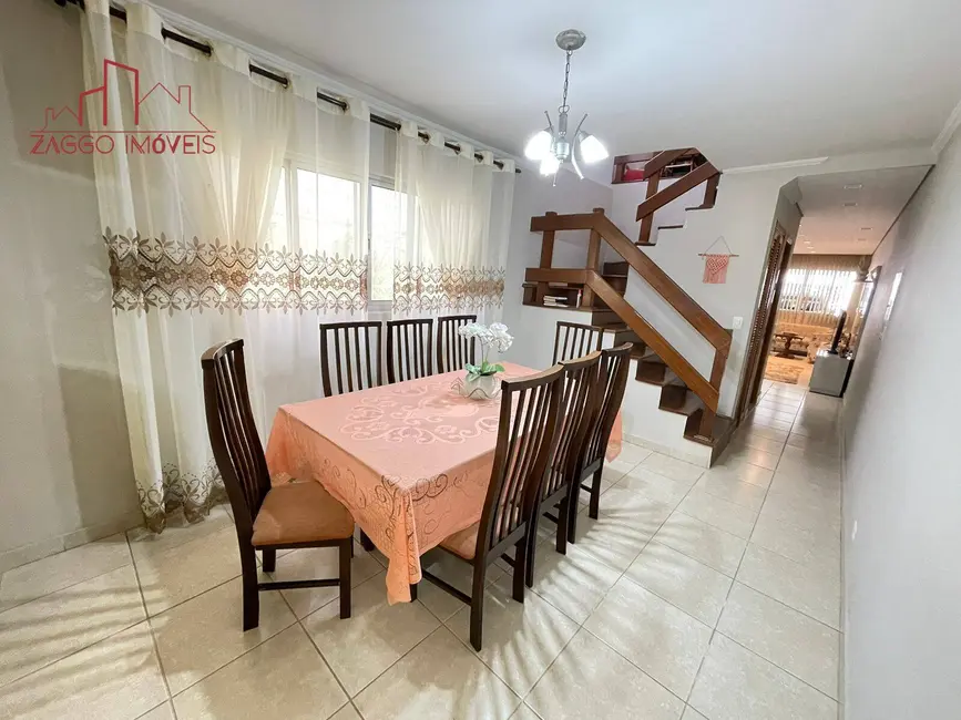 Foto 8 de Casa com 3 quartos à venda, 162m2 em Jardim Ana Maria, São Paulo - SP