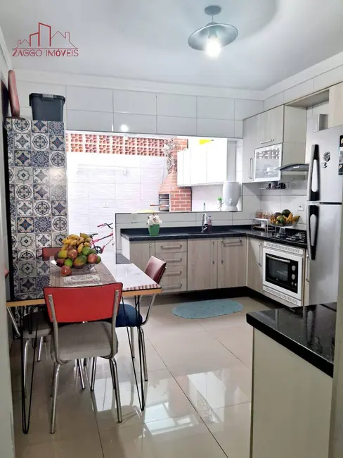 Sobrado com 2 quartos à venda, 120m2 em Jardim Maracá, São Paulo - SP - imagem 2 Foto 2 de Sobrado com 2 quartos à venda, 120m2 em Jardim Maracá, São Paulo - SP